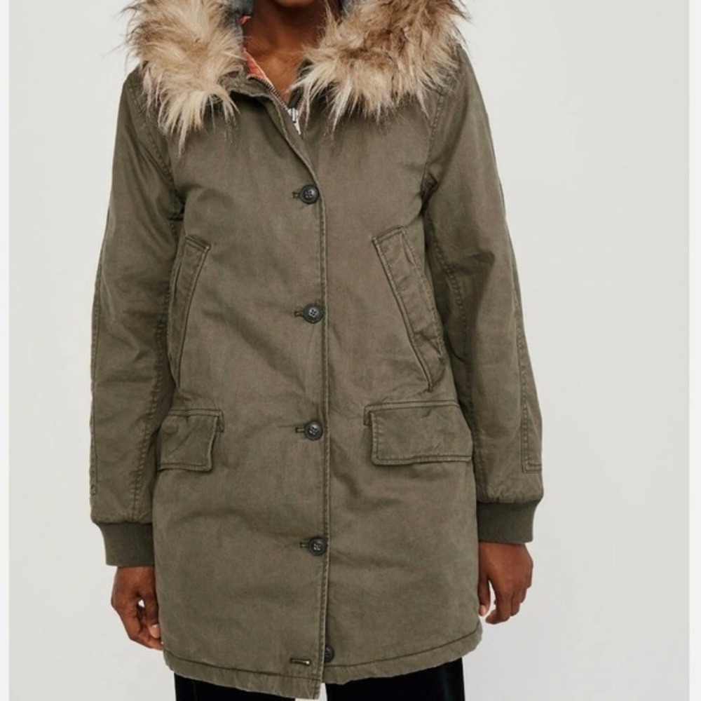 Abercrombie &‎ Fitch Olive Green Faux Fur Hooded Parka Coat Women's XL Winter